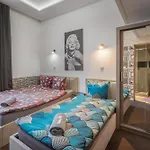 70s Hostel